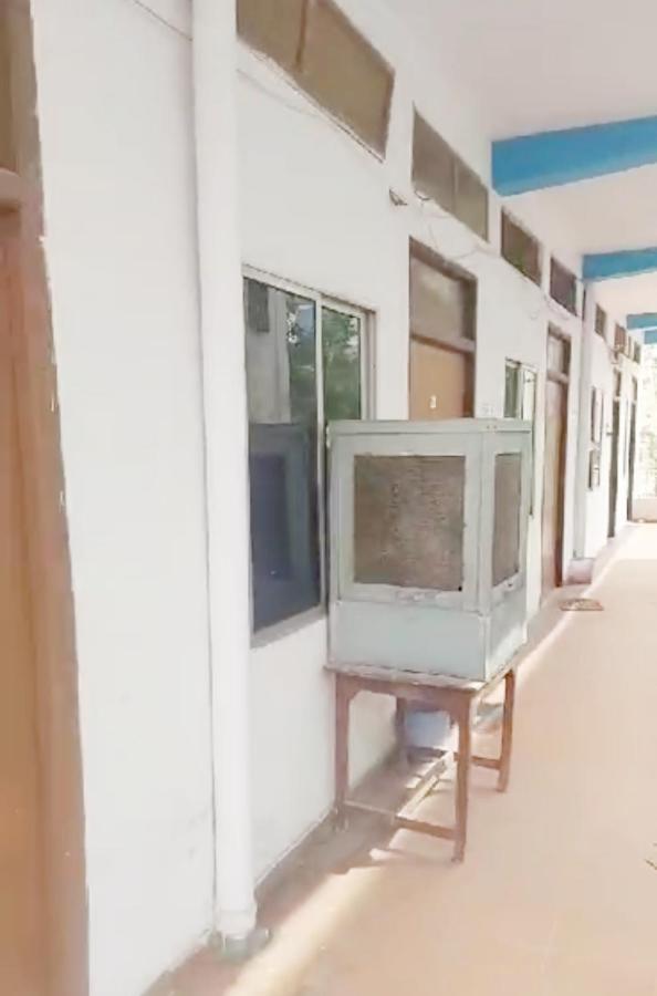 Gandhi Ganaga Guest House فاراناسي المظهر الخارجي الصورة